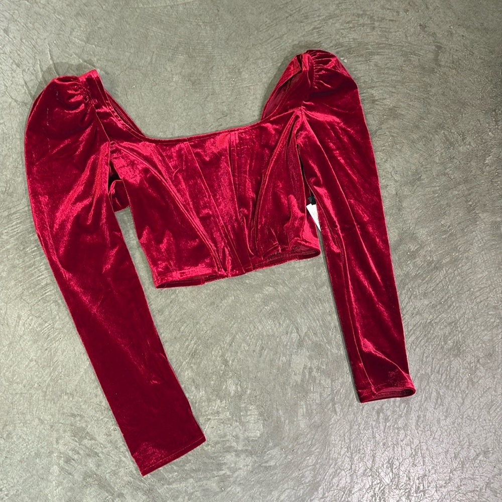 ASTR the label Top